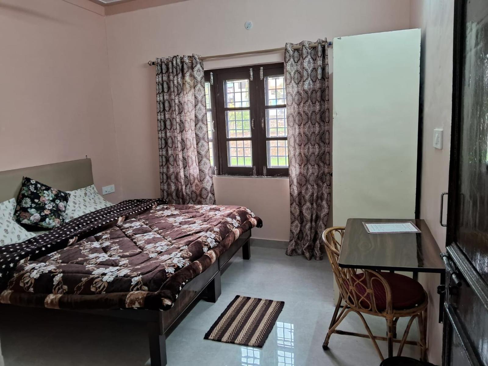 Gungun Homestay Rishīkesh Buitenkant foto
