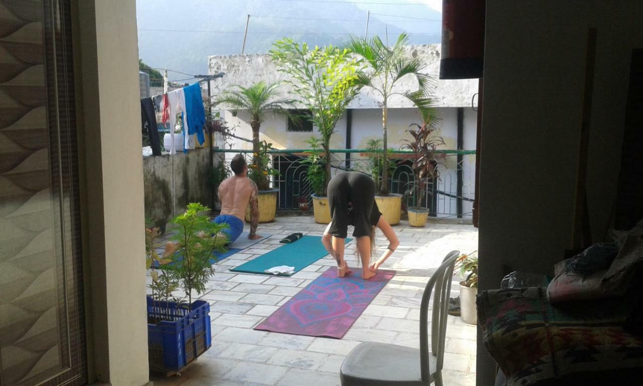 Gungun Homestay Rishīkesh Buitenkant foto