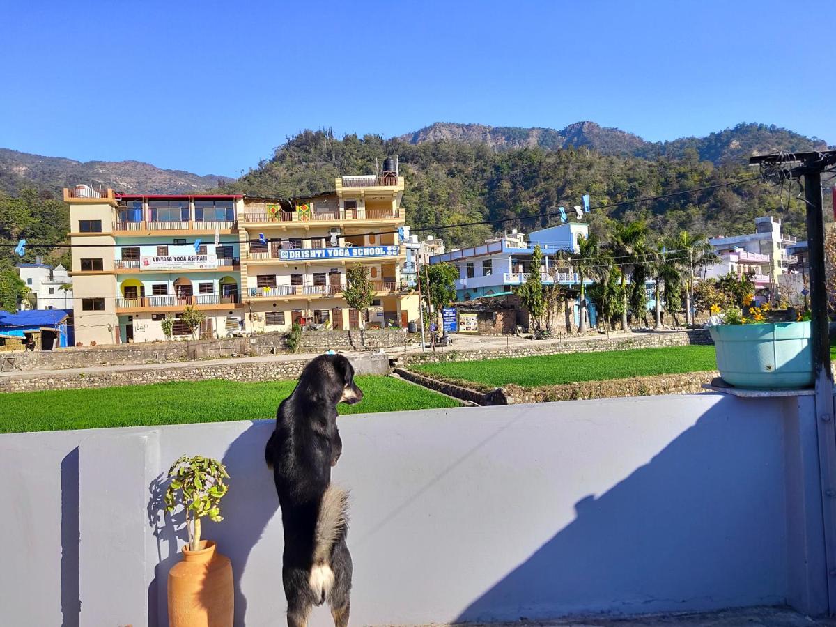Gungun Homestay Rishīkesh Buitenkant foto